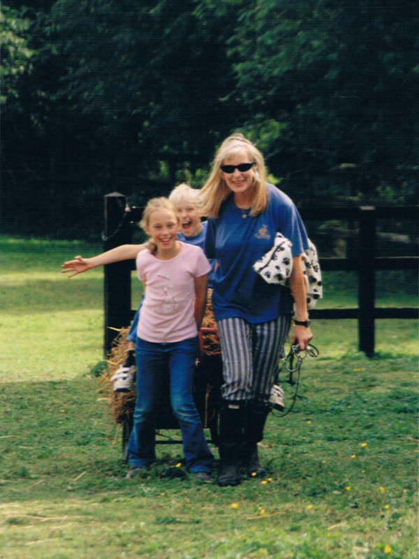 LIBERTY AND ROBIN FISHER OF KILVERSTONE FALABELLA